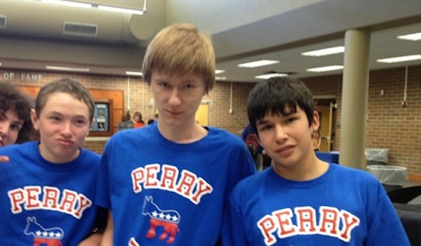 The Perry 3 T-Shirt Photo