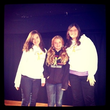 Acting A Part Actors Performing In Their New Sweatshirts! T-Shirt Photo