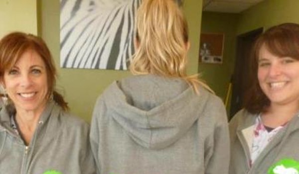 Pah Girls Cozy In Their Sweatshirt Jackets T-Shirt Photo