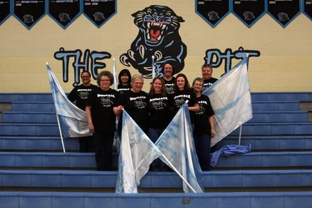 Notorious M.O.M Color Guard T-Shirt Photo