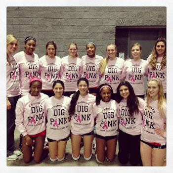 Dig Pink At The Capitol Hill Classic  T-Shirt Photo