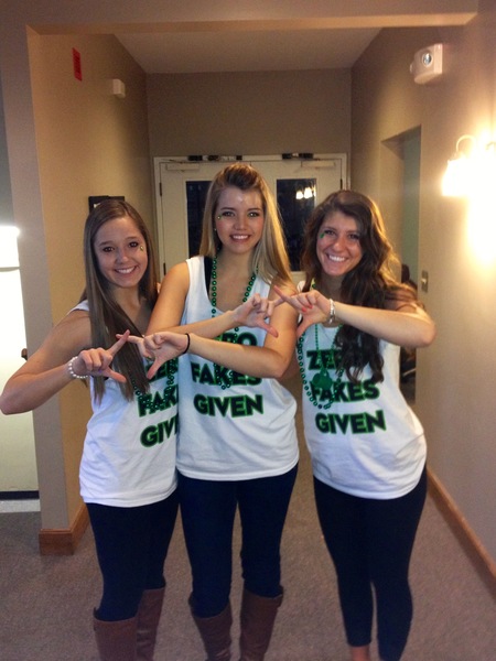 Chi Omega Loves Custom Ink! T-Shirt Photo