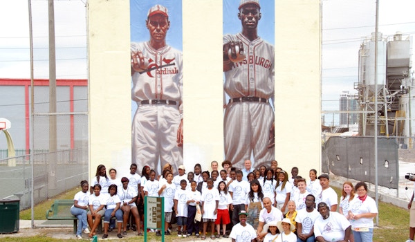 Picture of Murals For Dorsey Park Volunteers Custom T-Shirt Design Murals For Dorsey Park Volunteers T-Shirt Photo