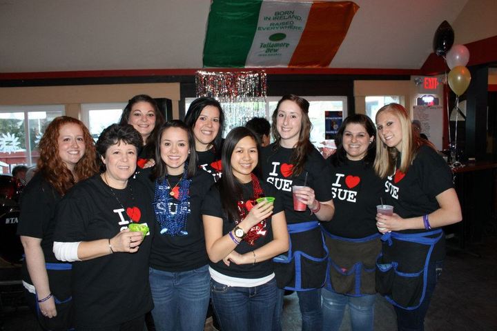 We Love Sue! T-Shirt Photo