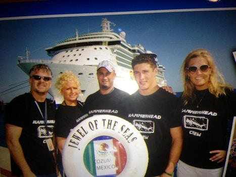 Hammerhead Crew Cruise To Cozumel T-Shirt Photo