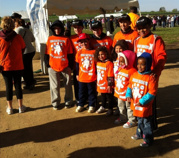 Team Zach Walking For A Cure For Type 1 Diabetes T-Shirt Photo