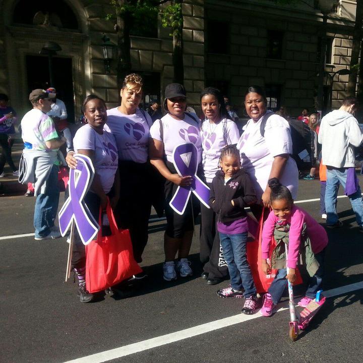 Tm Lupus Walk T-Shirt Photo