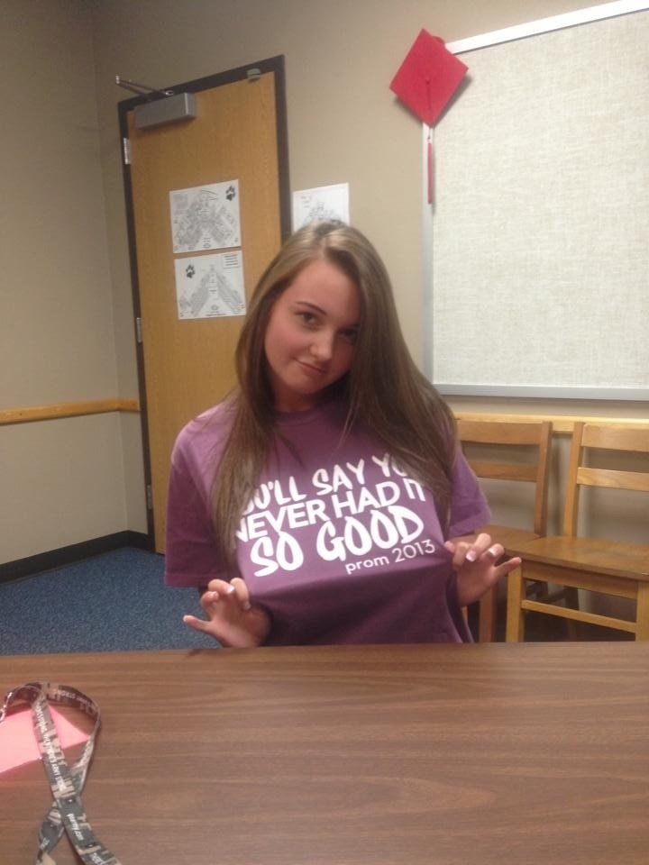 So Good  T-Shirt Photo