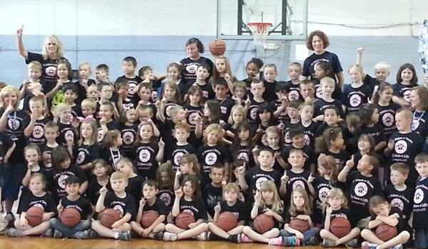 First Grade Is "Shooting For A Cure!" T-Shirt Photo