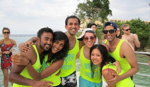 Picture of "Utsw Doc Tahs In Dee House" Custom T-Shirt Design "Utsw Doc Tahs In Dee House" T-Shirt Photo