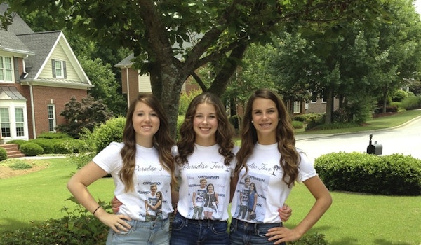 Picture of Cody Simpson Paradise Tour Atl Custom T-Shirt Design Cody Simpson Paradise Tour Atl T-Shirt Photo