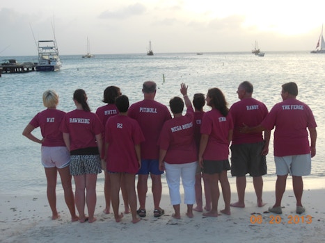 We Love Aruba T-Shirt Photo