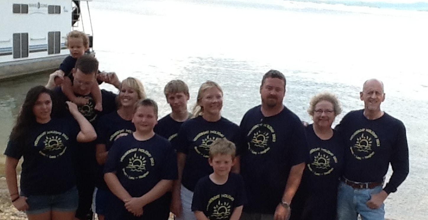 Houseboat Holiday Whole Crew T-Shirt Photo