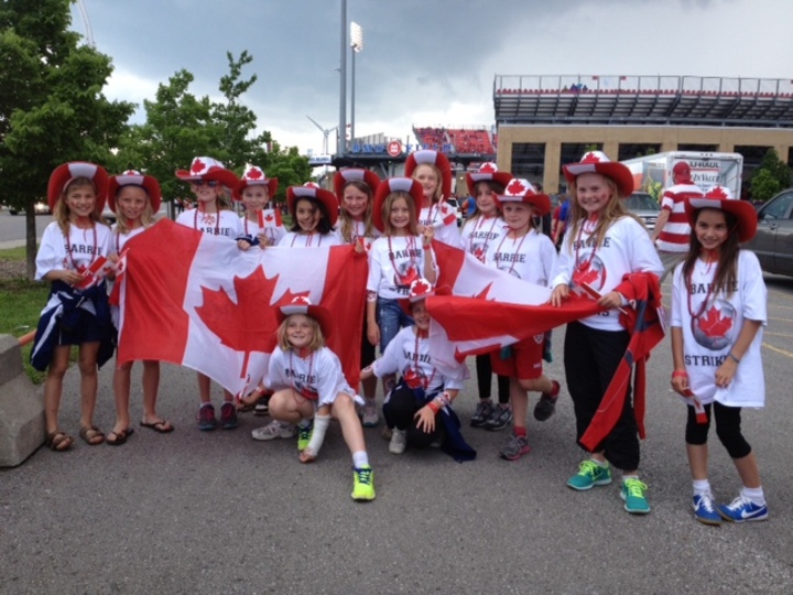 Striker's Support The National Canadian Women's Team! T-Shirt Photo