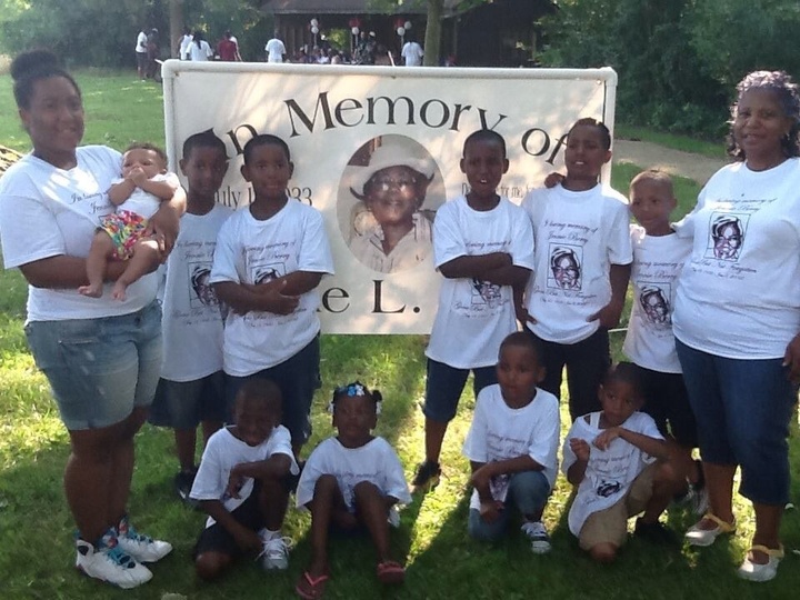 Jennie B T-Shirt Photo