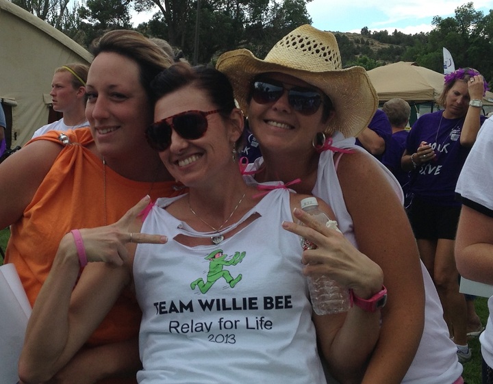 Relay For Life Team Willie Bee T-Shirt Photo