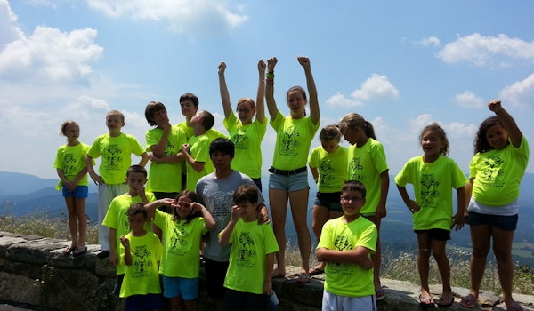  Week 2 Summer Camp Kids On Skyline Drive, Virginia T-Shirt Photo