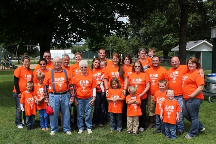 Family  T-Shirt Photo