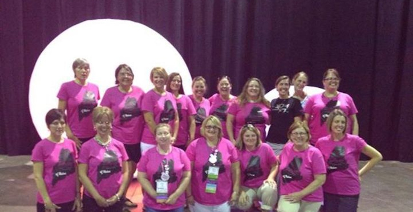 Picture of Maine Thirty One Ladies Custom T-Shirt Design Maine Thirty One Ladies T-Shirt Photo