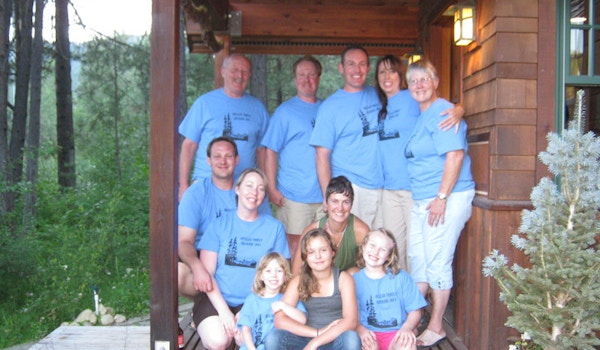 Muller Family Re Union,Leavenworth Wa T-Shirt Photo