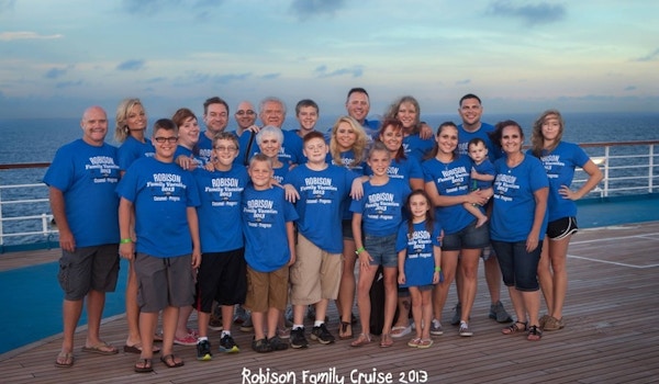 Family Reunion  T-Shirt Photo