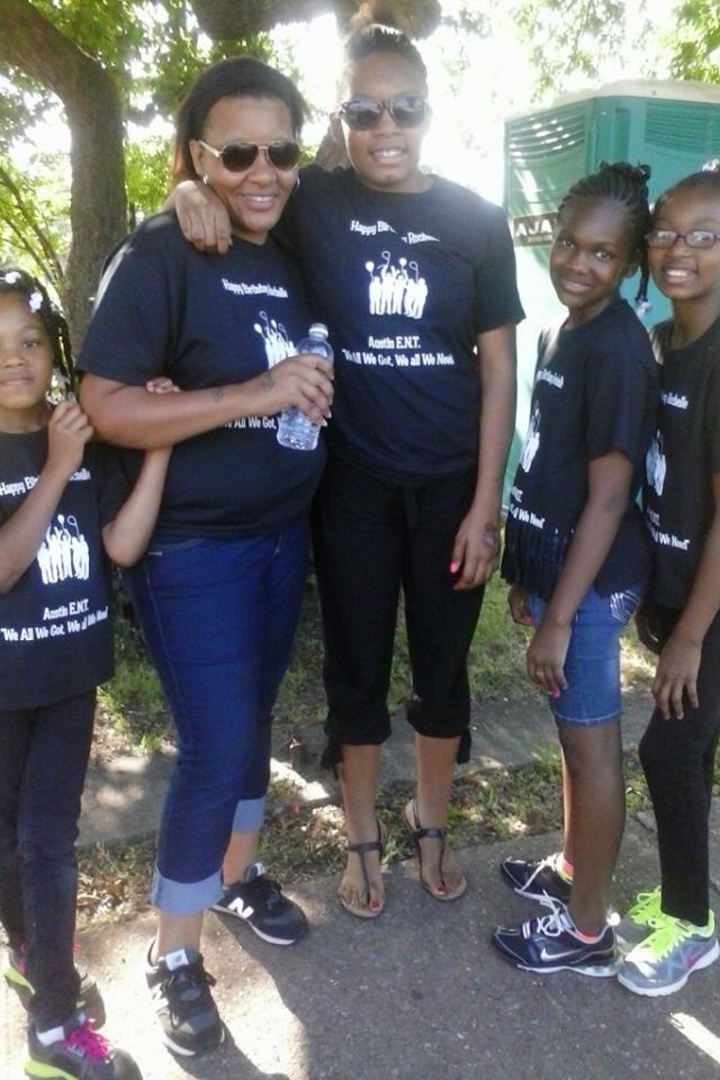 Cool Ladies T-Shirt Photo