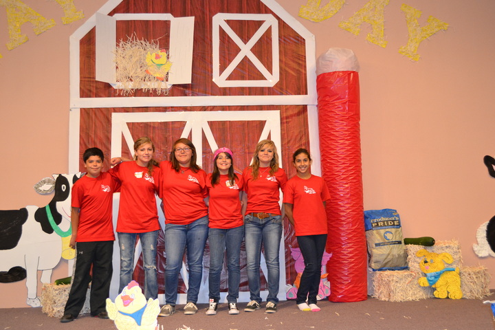 Teen Helps T-Shirt Photo