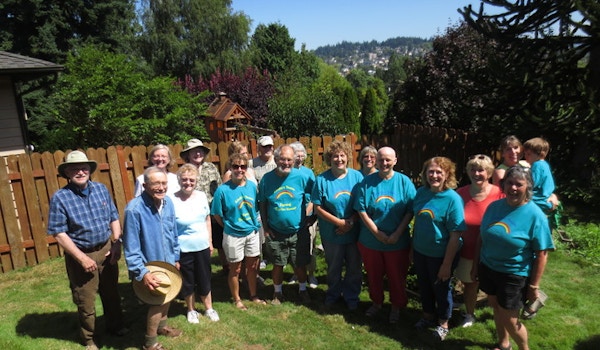 Linda's Team Summe Run For Ovarian Cancer T-Shirt Photo