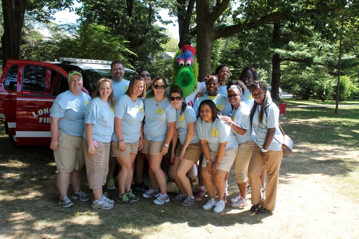 Alsf First Aid Keeping You Safe While Swinging For A Cure T-Shirt Photo