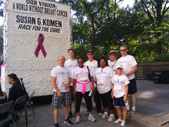 Susan G. Komen Walk, Central Park T-Shirt Photo