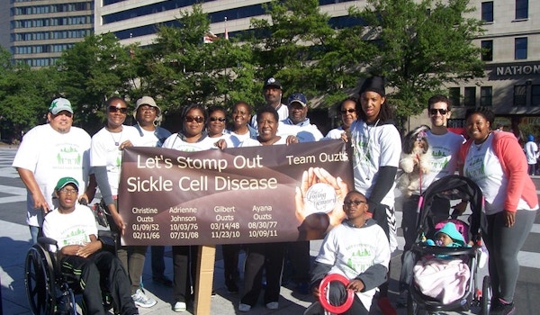 Team Ouzts @ Stomp Out Sickle Cell Disease 5 K Walk 9/14/13 T-Shirt Photo
