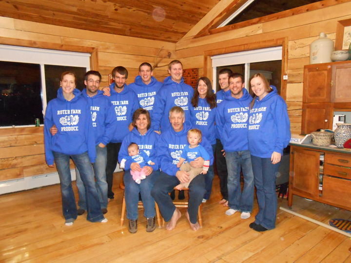 Ruter Family Christmas Photo T-Shirt Photo