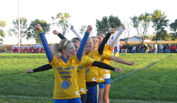Diver Football Sideline Cheer T-Shirt Photo