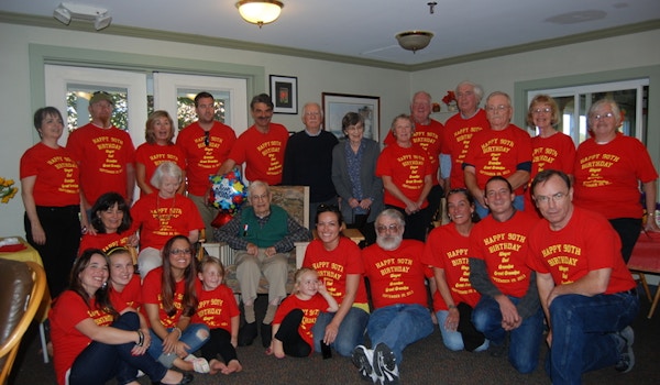 Happy 90th, Wayne, Dad, Uncle Wayne, Grandpa And Great Grandpa T-Shirt Photo