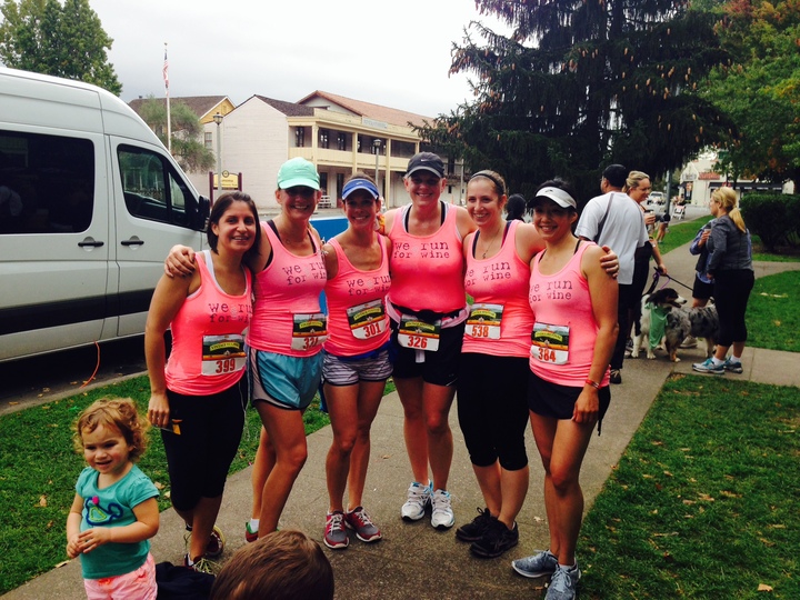 Wine Country Cross Fit Ladies Run The Sonoma Vintage Festival 12 K T-Shirt Photo