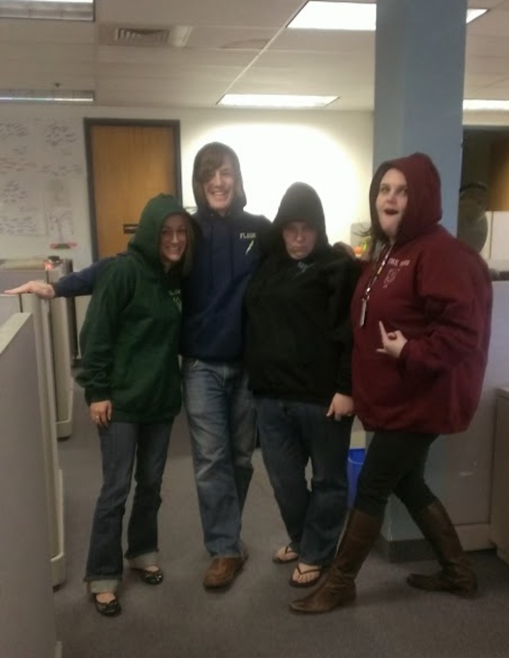 Customer Service In The Hizz Ouse! T-Shirt Photo