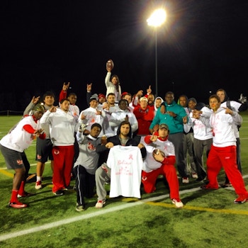 Marist Football Team And Melissa Cordoni At Score For A Cure  T-Shirt Photo