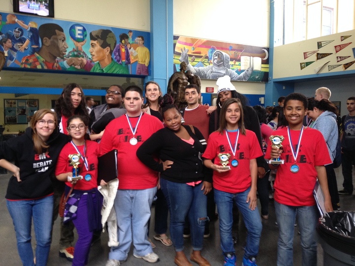 Emk Debate   Winning Trophies In Their New T Shirts! T-Shirt Photo