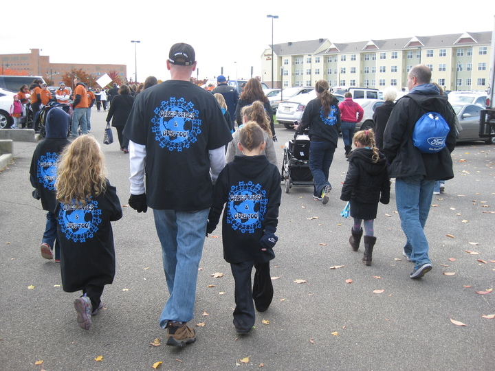 Gabe's Babes (& Guys Too!) Walk Shirts T-Shirt Photo