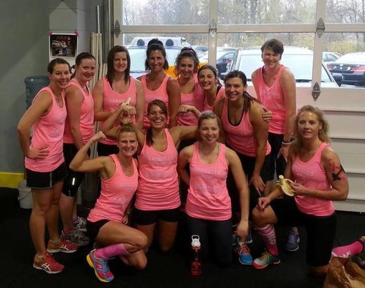 Women Of Crossfit 414 T-Shirt Photo