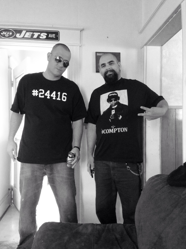 #24416 T-Shirt Photo