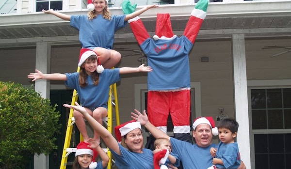 Picture of Team Luke Hanging With The 'Clause Custom T-Shirt Design Team Luke Hanging With The 'Clause T-Shirt Photo