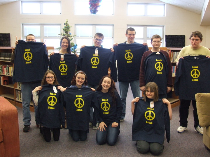 Christmas Gift T-Shirt Photo