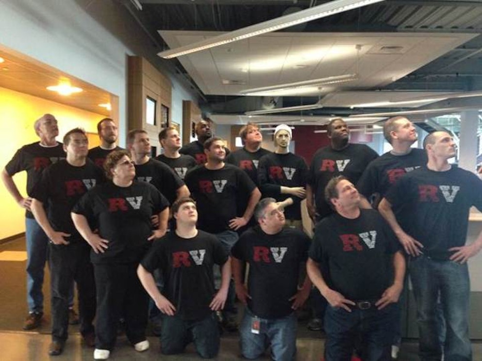 The Rv It Super Team T-Shirt Photo
