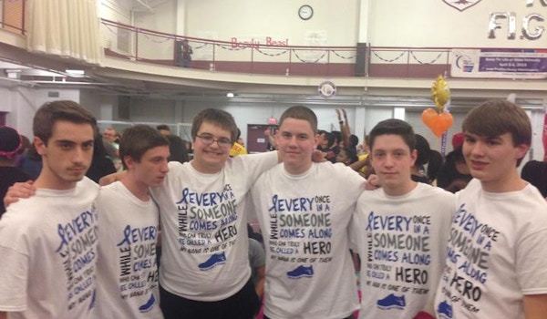 Boys Supporting Their Nana's! Cancer Stinks!!! T-Shirt Photo