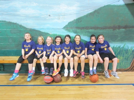 Royals 2nd Grade Girls Basketball T-Shirt Photo
