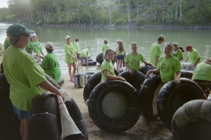 Schlitterbahn 2006   Tracking The Kids! T-Shirt Photo
