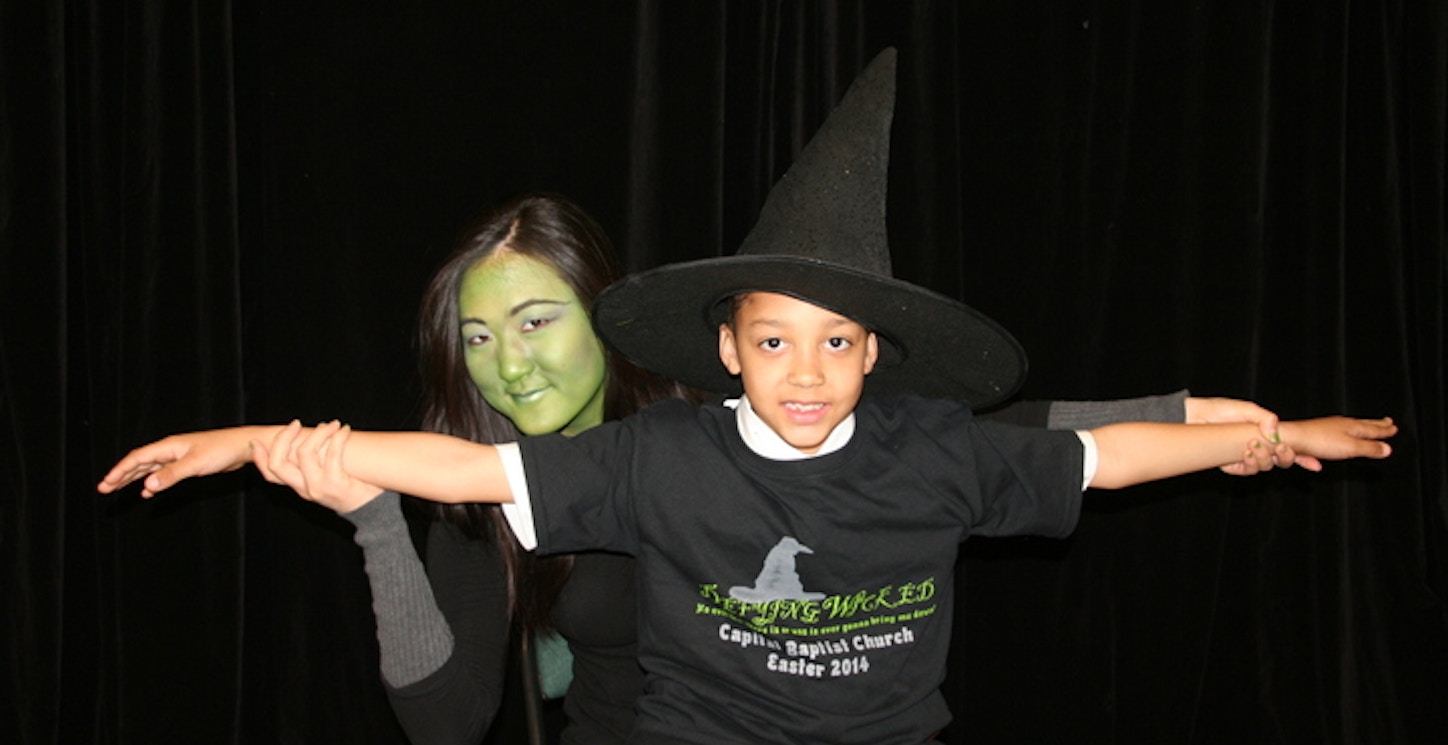 Elphaba Flying High With #1fan T-Shirt Photo