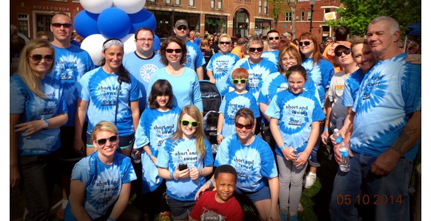 Short And Sweet  Jdrf Walk For The Cure 2014 T-Shirt Photo