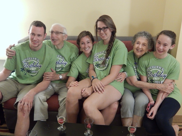 Happy Birthday Grandma! T-Shirt Photo